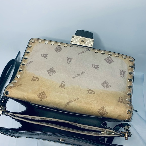 Steve Madden checkered cross body Purse (C+ condition) - Picture 8 of 16